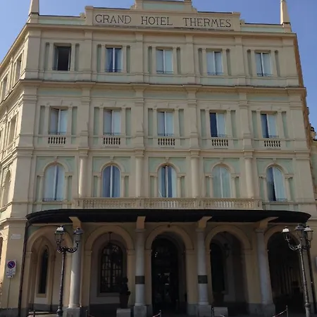 Al Centro Di * Acqui Terme